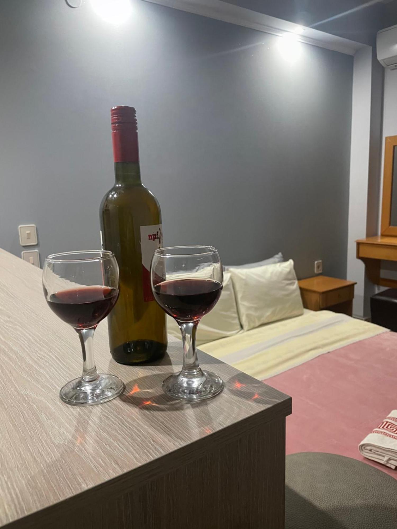Voras Apartments Káto Loutrákion Dış mekan fotoğraf
