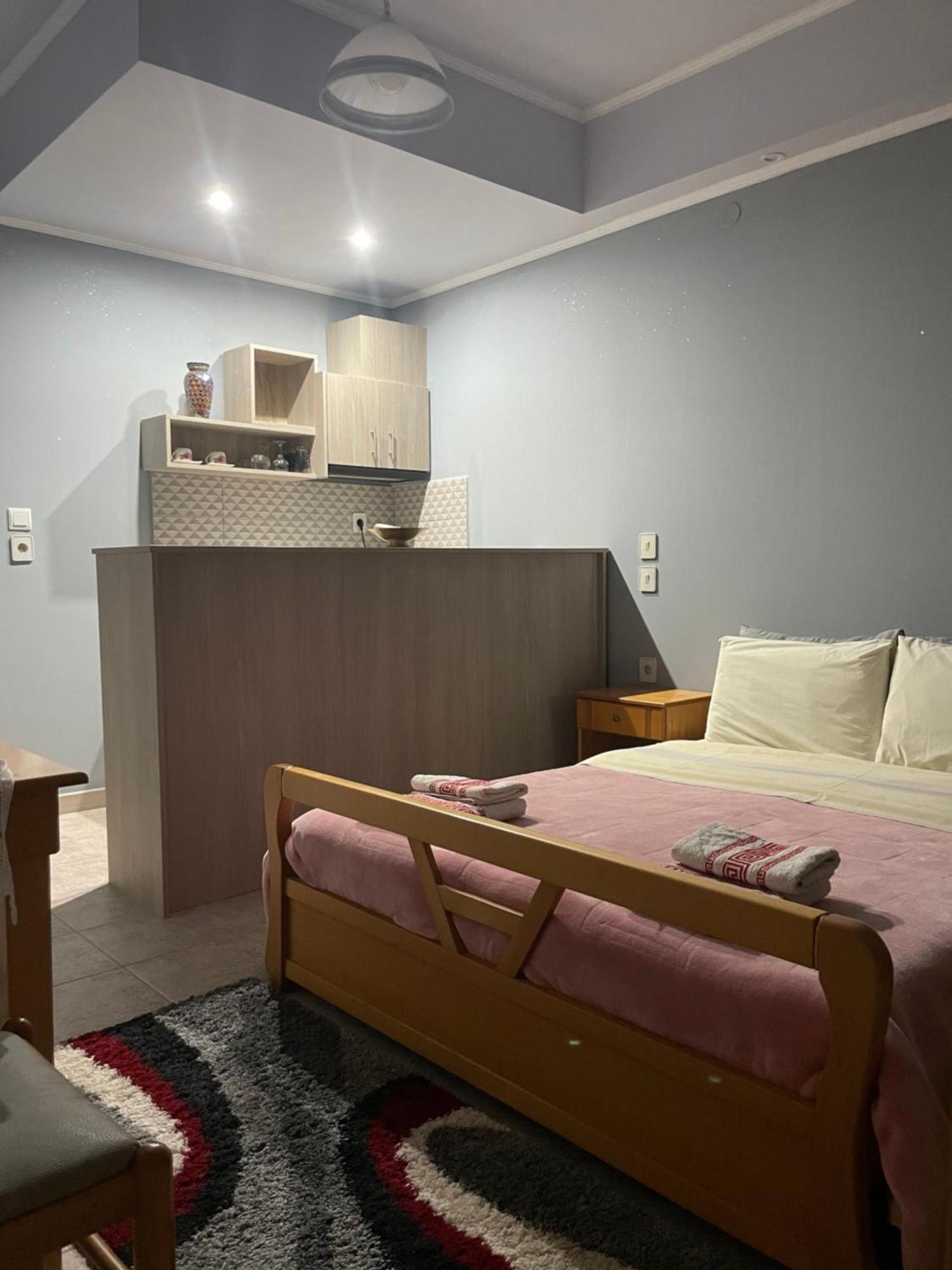 Voras Apartments Káto Loutrákion Dış mekan fotoğraf