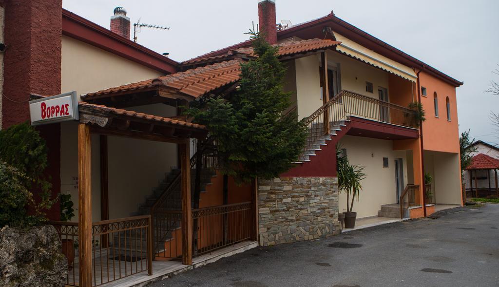 Voras Apartments Káto Loutrákion Dış mekan fotoğraf